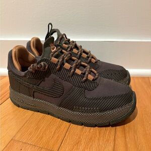 Women’s Nike Air Force 1 Wild Hiking Shoes Size 6